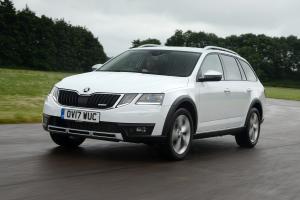 Skoda Octavia Scout 2017 года (UK)